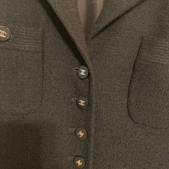 💥SOLD💥Vintage CHANEL wool blazer jacket - Picture 3 of 7